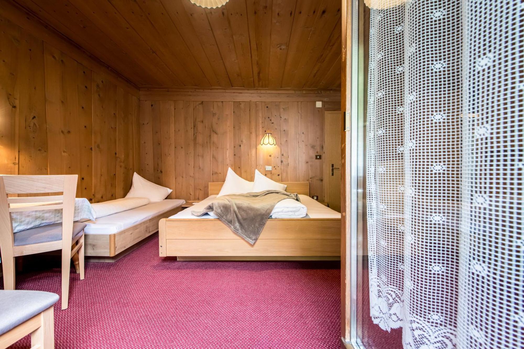 Oberwirt Hotell Selva dei Molini Exteriör bild
